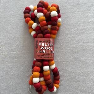 Trader Joe’s Handcrafted Felted Wool Garland Fall Thanksgiving Colors 9Ft
